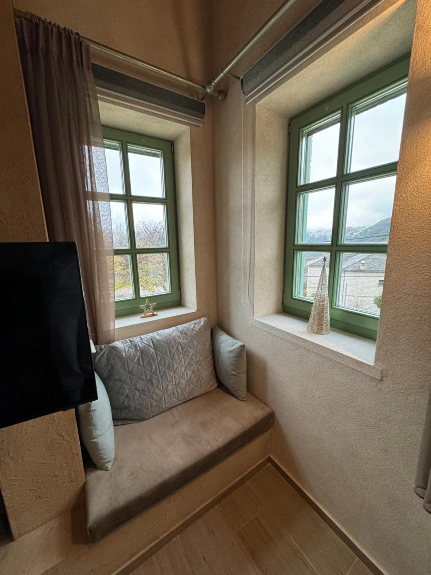 Apartmán Aristi Boutique Stonehouse With Attic Exteriér fotografie
