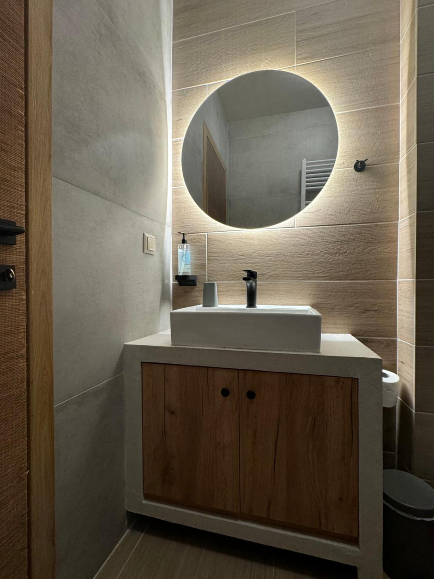 Apartmán Aristi Boutique Stonehouse With Attic Exteriér fotografie