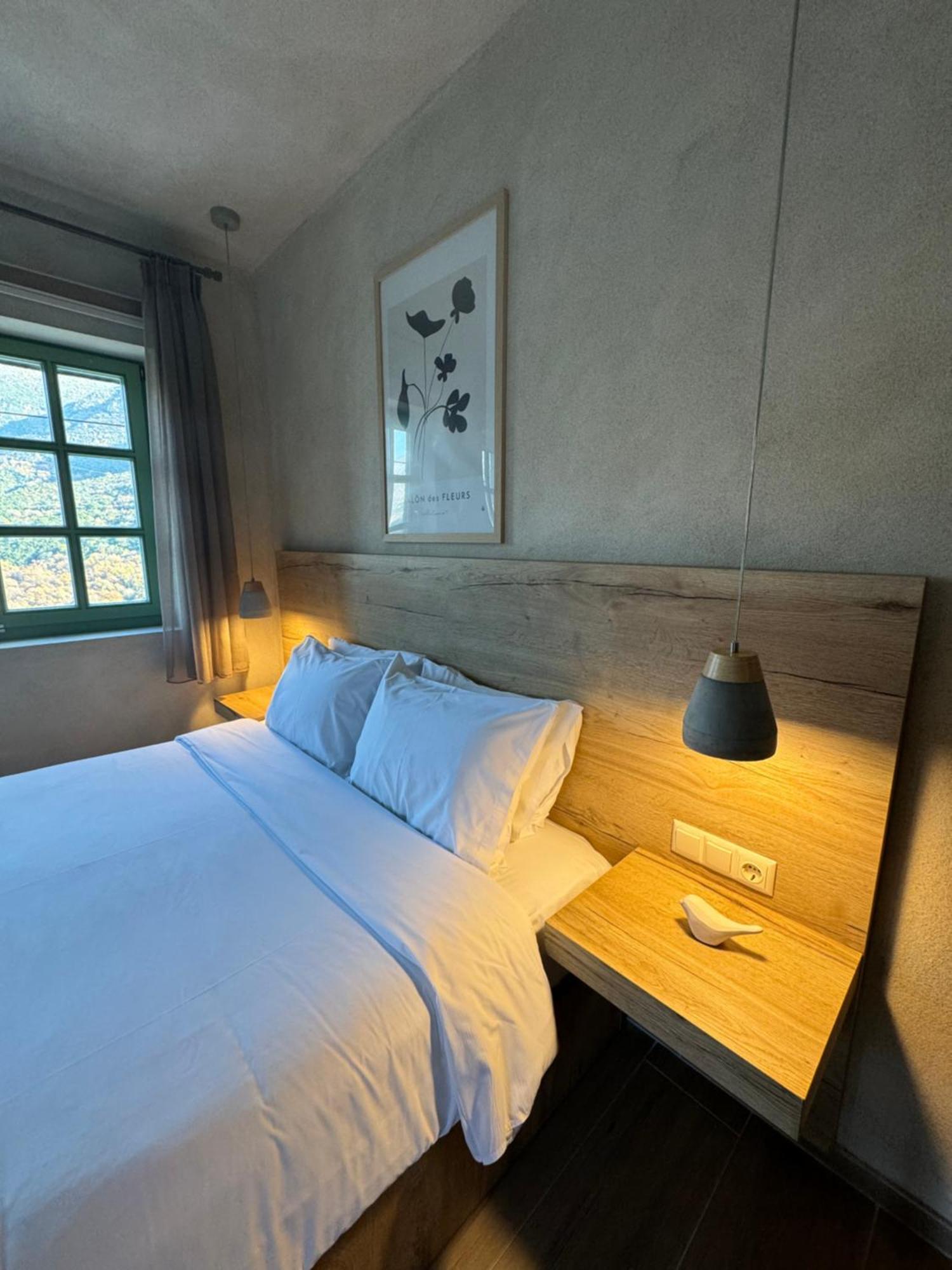 Apartmán Aristi Boutique Stonehouse With Attic Exteriér fotografie